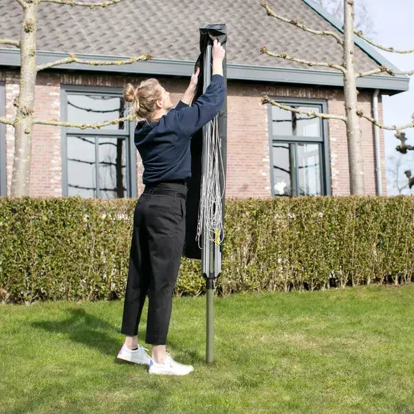 Brabantia Premium Rotary Airer Cover – Black