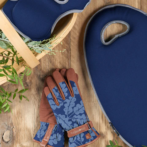 Burgon & Ball Love The Glove – Oak Leaf Navy